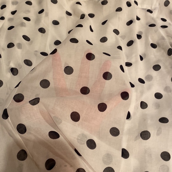 Adorable navy and white polka dot Tommy Hilfiger blouse, 4 - Picture 10 of 12